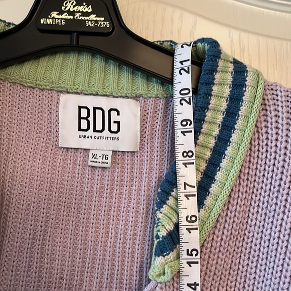 Purple cropped cardigan - Picture 6 of 6